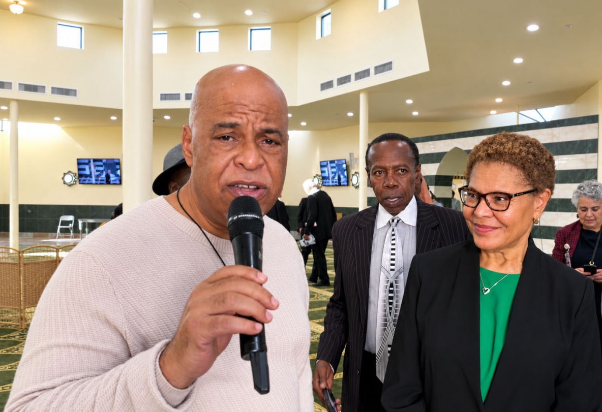 Muslim News Magazine host Lon Muqaddin interviews Los Angeles Mayor Karen Bass
